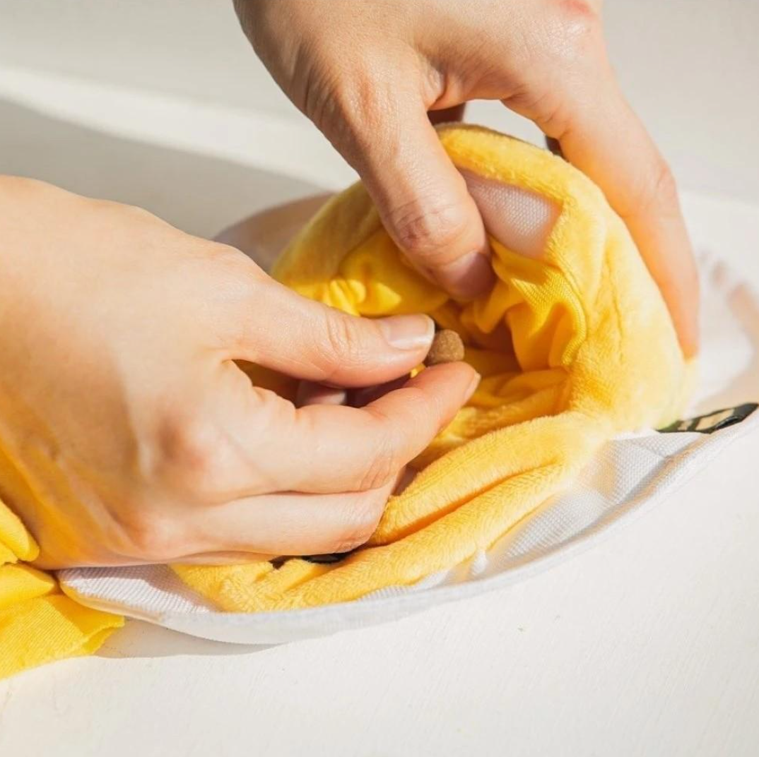 Omurice Snuffle Toy