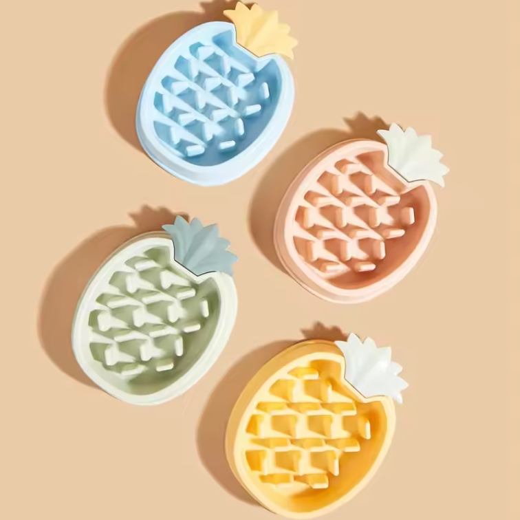 Pineapple Slow Feeder Bowl
